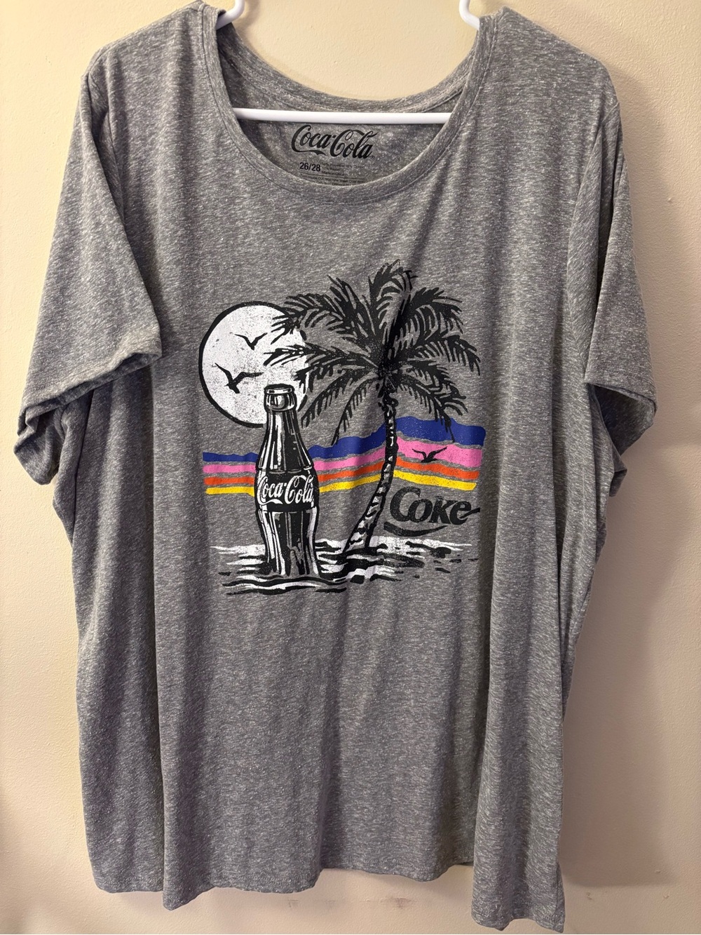 Coca-Cola Beach Palm Tree Graphic Heather Gray Tee Plus Size 26/28 NWOT!